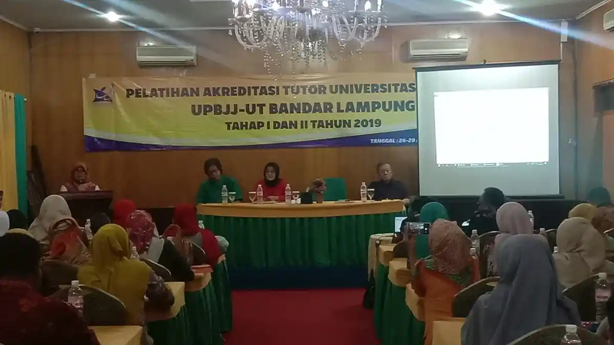 Universitas Terbuka Bandar Lampung Gelar Pelatihan Akreditasi Tutor