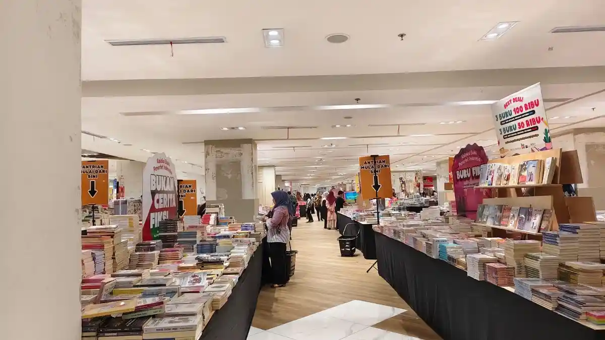 Berburu Buku Lengkap di Big Bad Wolf Books Pop-Up Store di Medan, Ada Promo Beli 2 Dapat 3