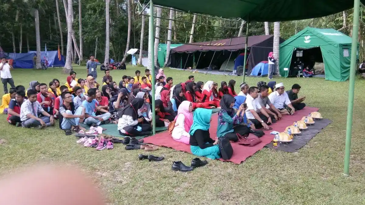 Mahasiswa Universitas Cokroaminoto Palopo Gelar Kampung Sastra di Luwu Utara, Ini Tujuannya