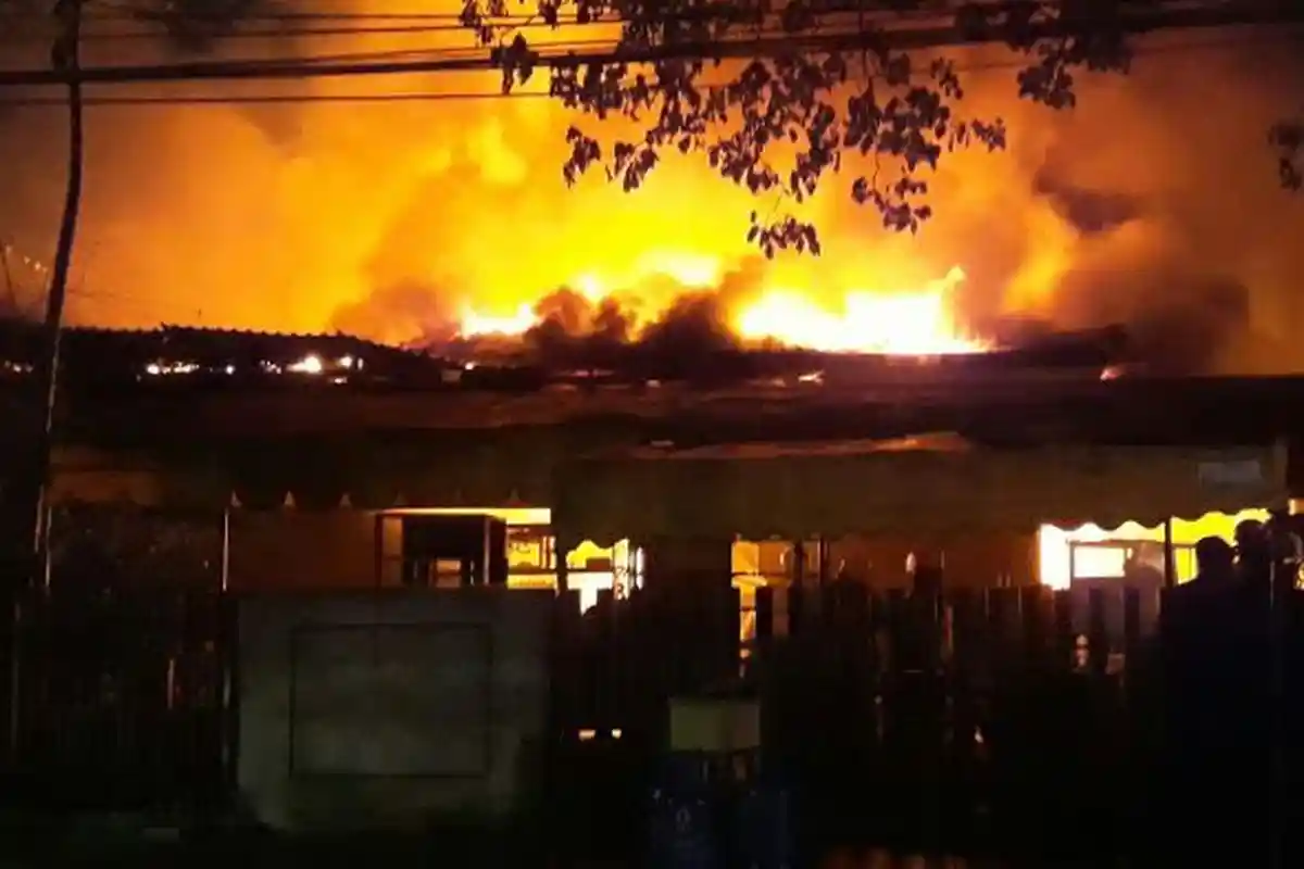 Terjebak Kebakaran? Jangan Panik, Lakukan 5 Langkah ini Untuk Menyelamatkan Diri!