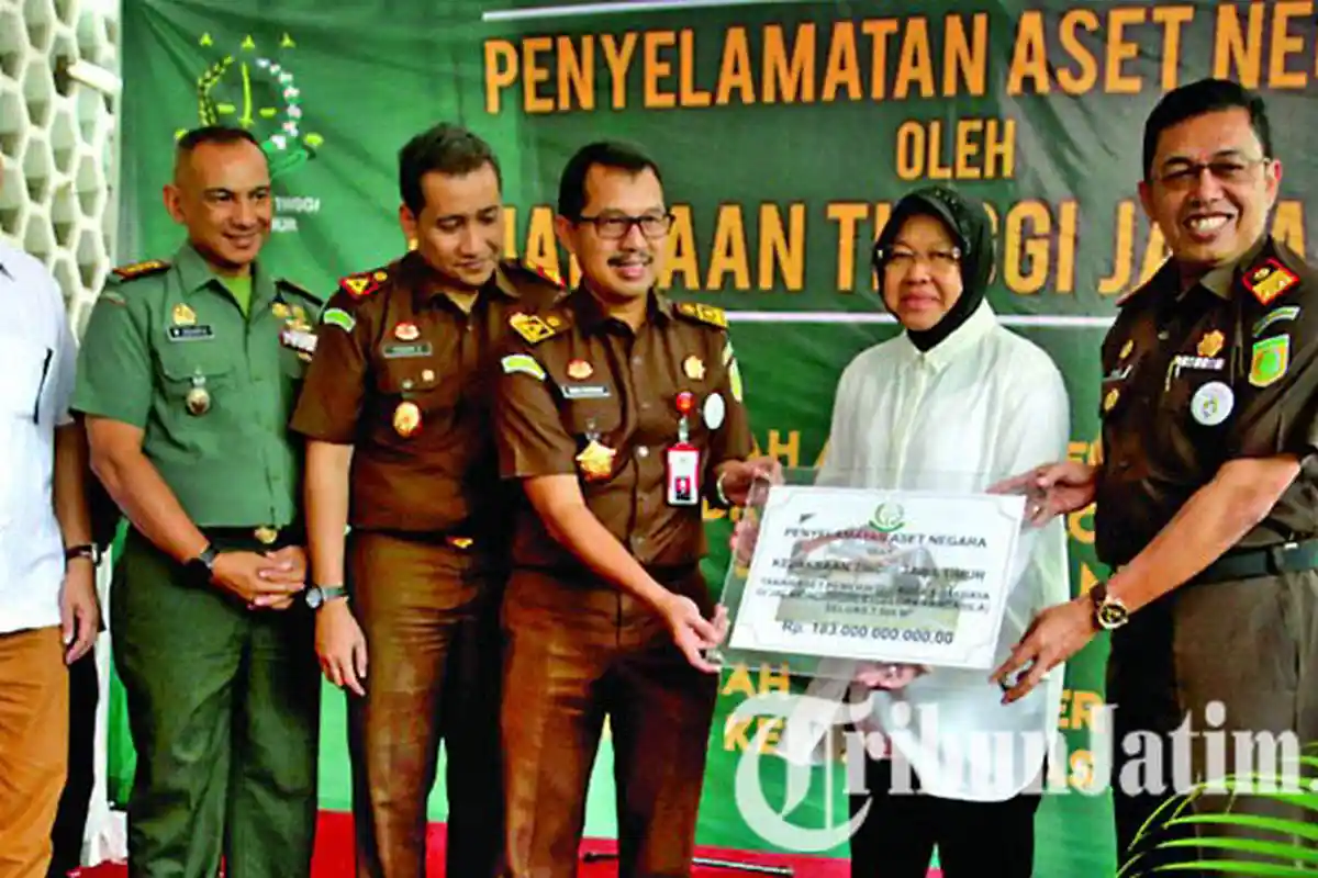 Gelora Pancasila kembali ke Pemkot, Risma Minta Warga Surabaya Ikut Menjaga