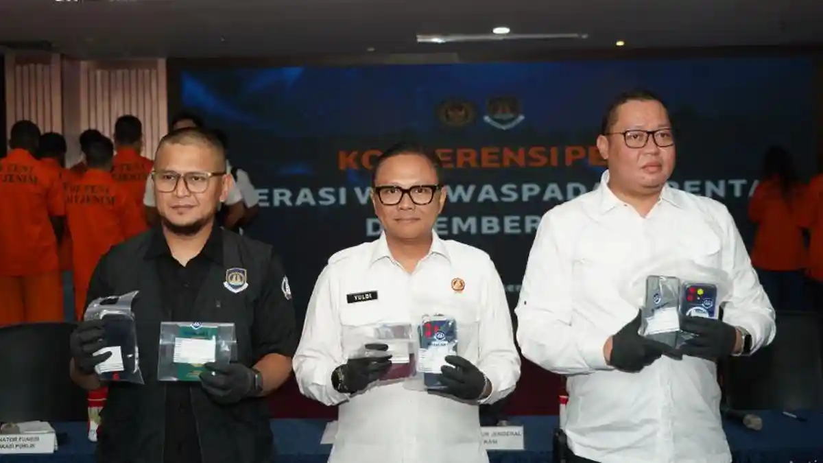 Operasi Wirawaspada dan Pertambangan, Imigrasi Amankan 220 WNA Diduga Melanggar Izin Tinggal