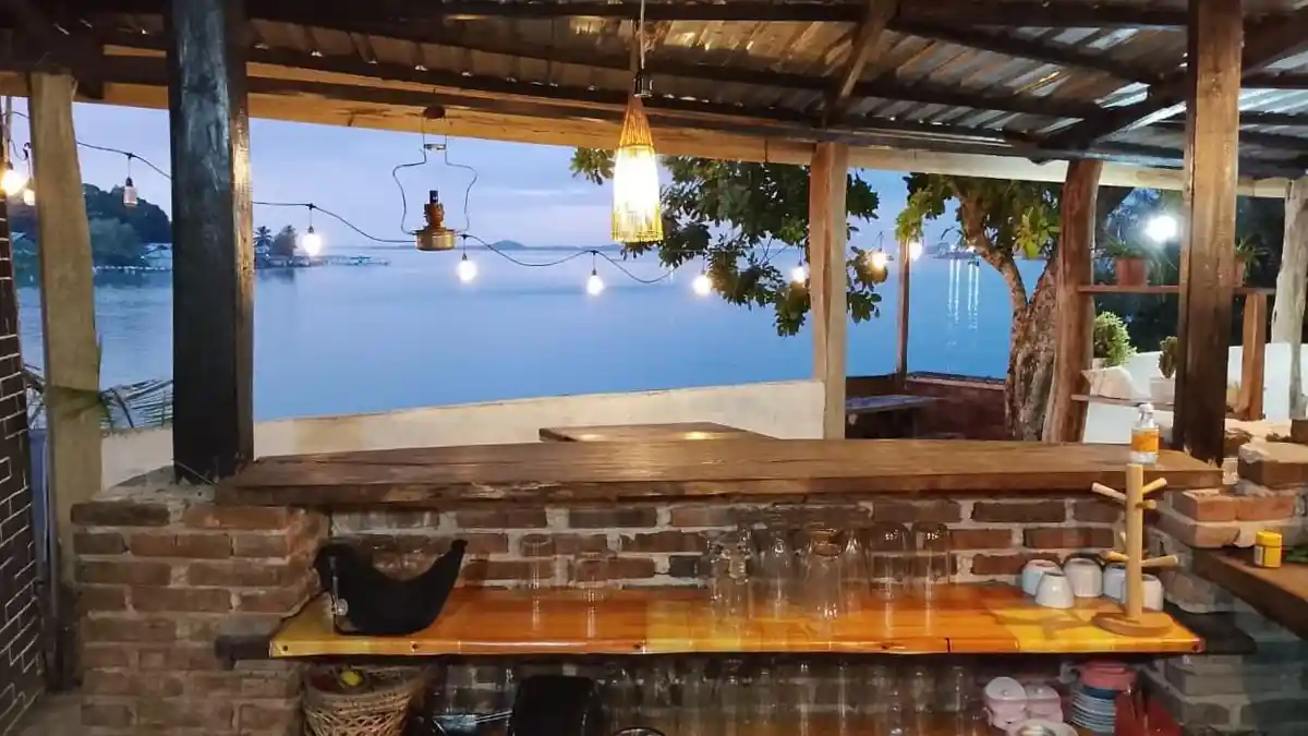 The Malinan Resto: Ada Damai dan Makan Enak Disini 