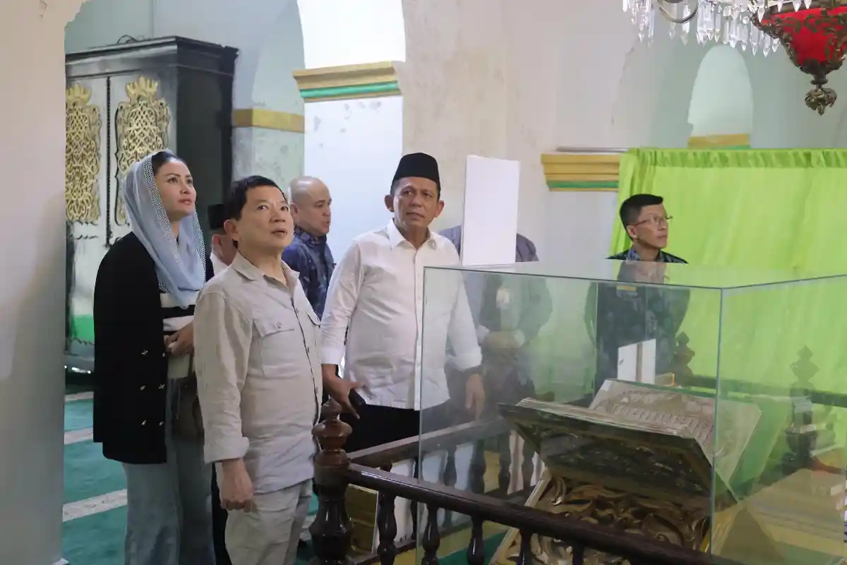 Suharso Monoarfa Dukung Pembangunan Monumen Bahasa Nasional di Pulau Penyengat
