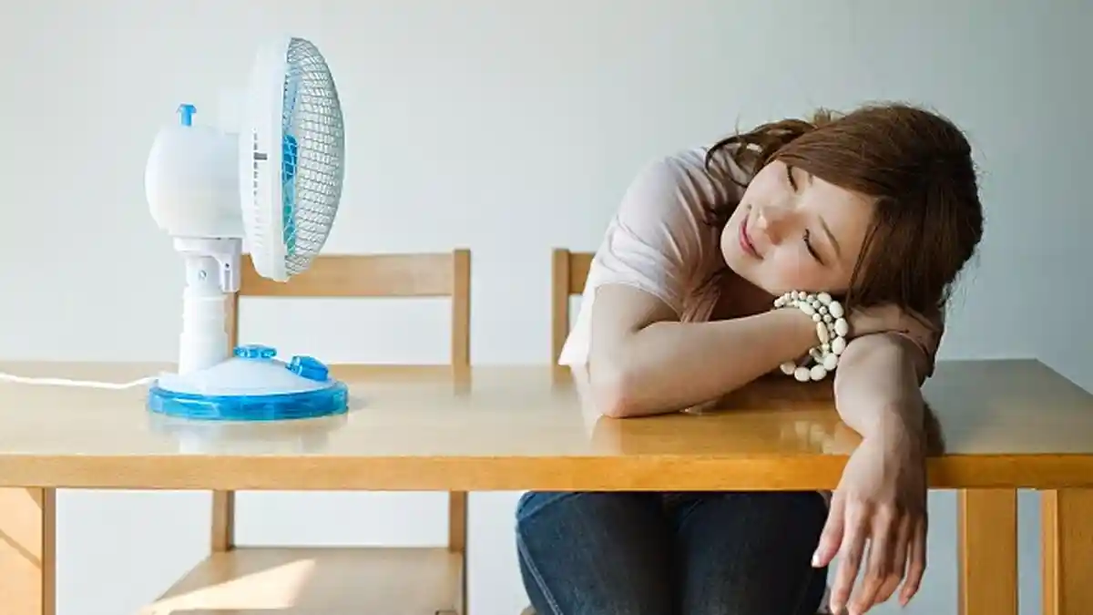 Tidur Menyalakan Kipas Angin Berbahaya, Ini Dampaknya