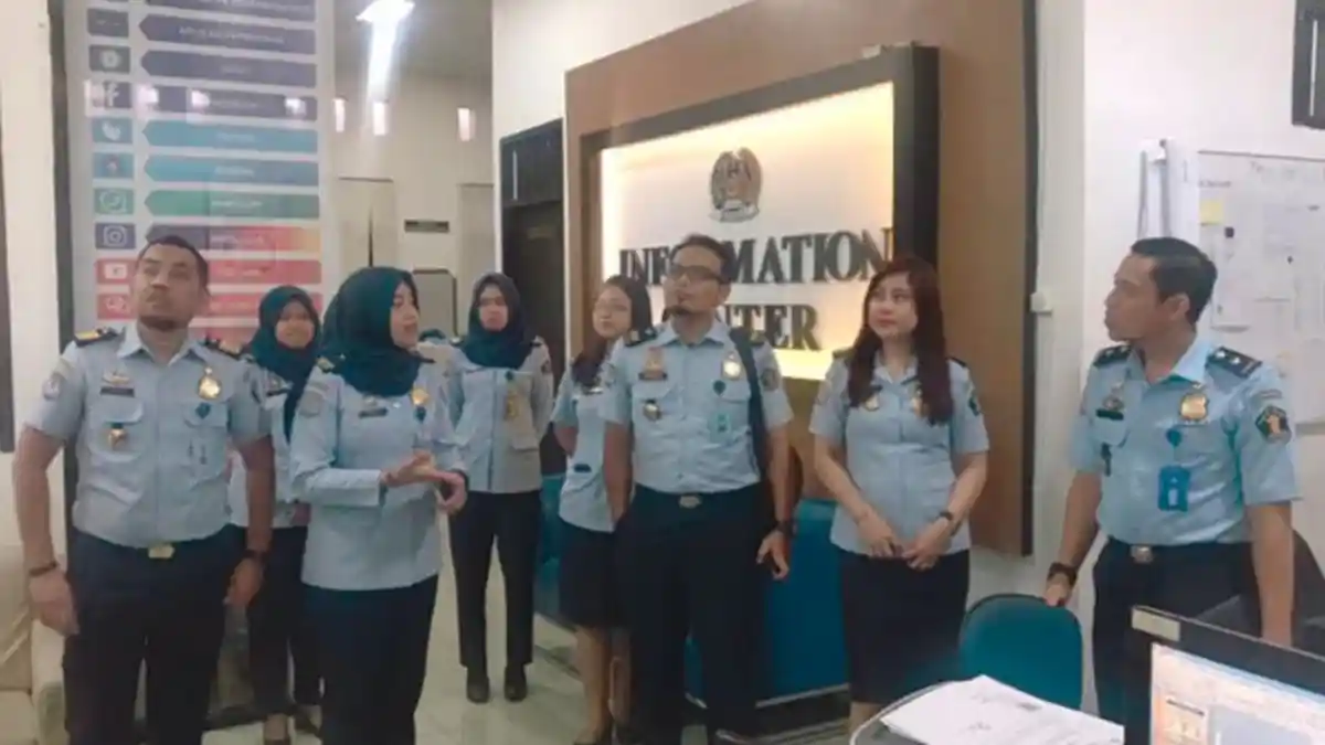 Jadi Percontohan, Imigrasi Wonosobo Lakukan Studi Tiru Pengelolaan Arsip ke Imigrasi Surabaya
