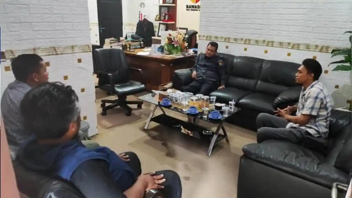 AJI Mataram Temui Bawaslu NTB terkait Pemanggilan Sejumlah Jurnalis