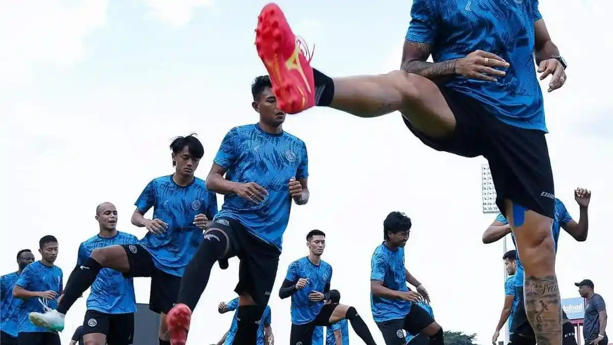 Selangkah Menuju Semifinal, Arema FC Waspadai Lini Depan Persija Jakarta, 'Benahi Pertahanan'