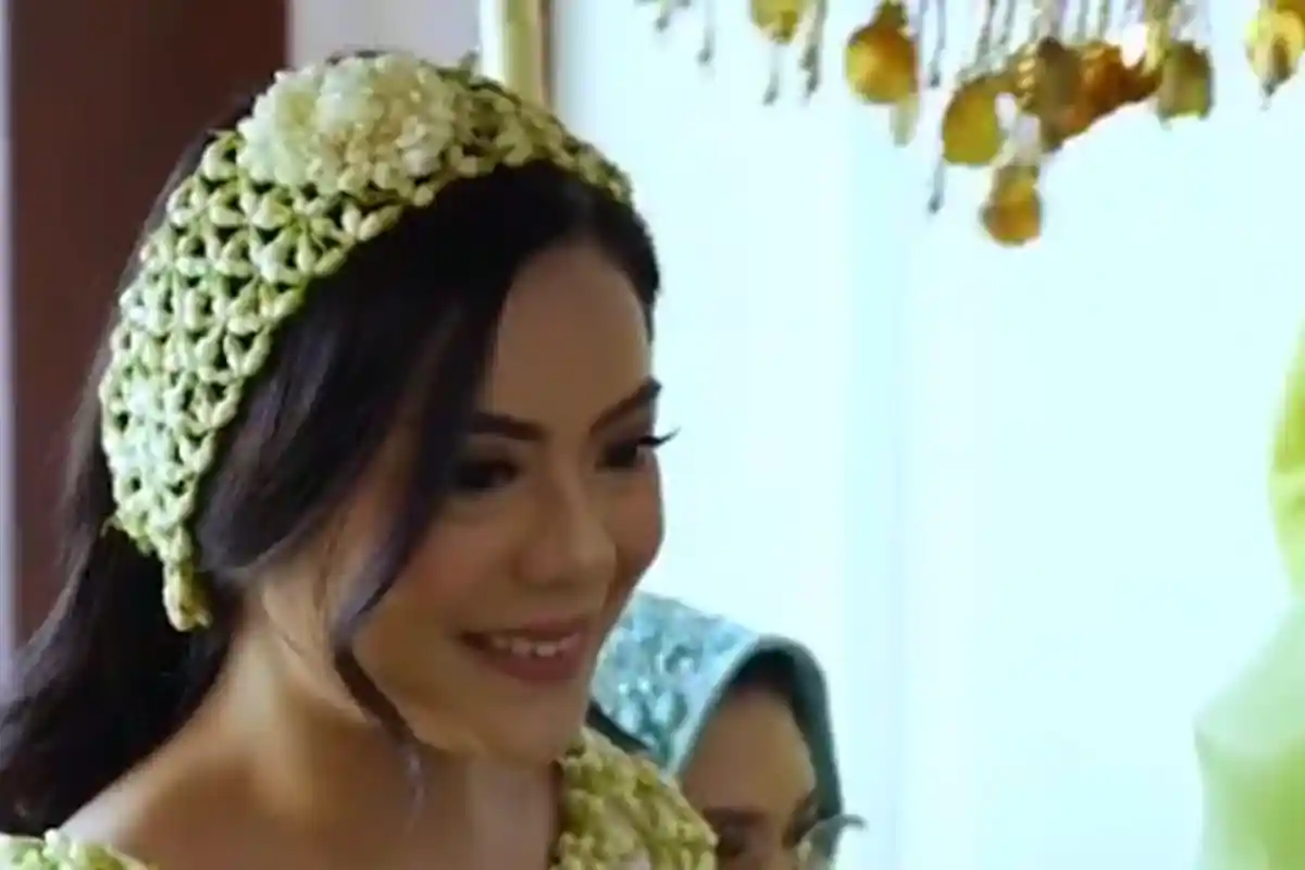 Cucu Soeharto Nikahi Gadis Makassar, Tangis Haru Mbak Tutut