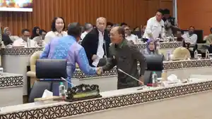 Gubernur-Bali-Wayan-Koster-beberkan-kontribusi-pariwisata-Bali.jpg