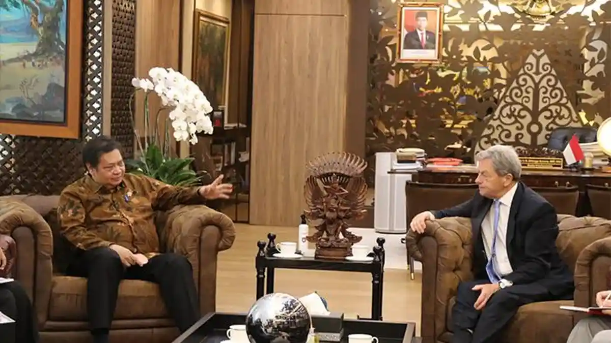 Airlangga: Pemerintah Beri Dukungan bagi Investasi Pengembangan Industri Dirgantara Nasional