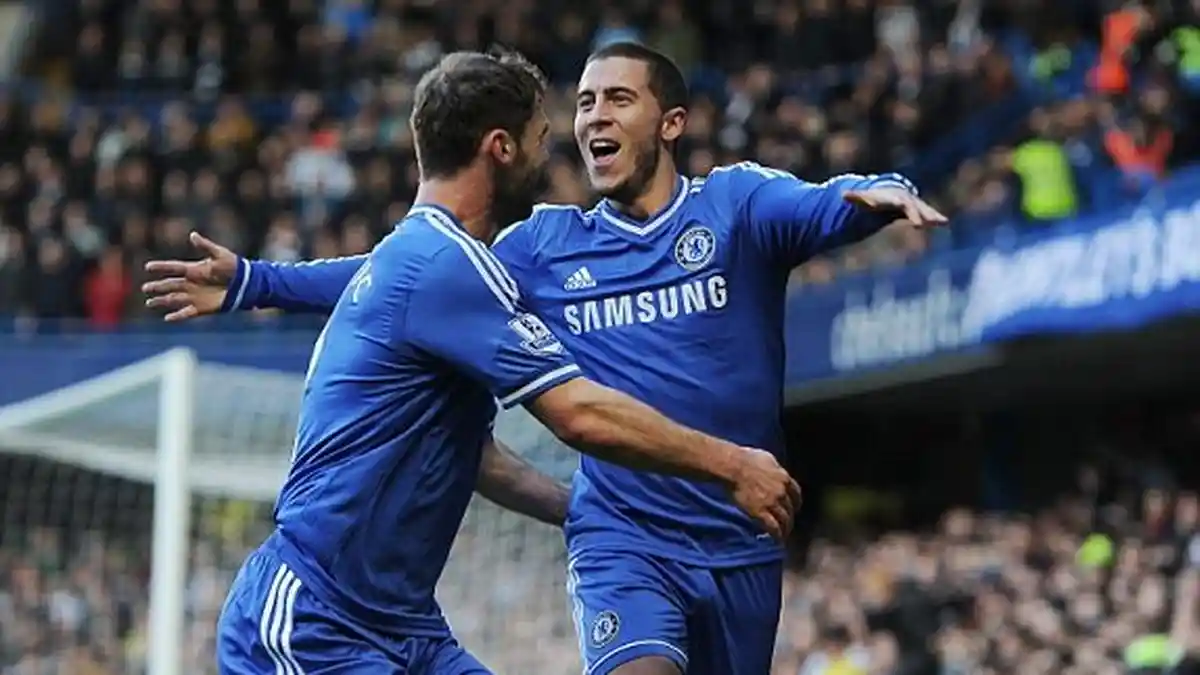 Branislav Ivanovic Kokohkan Chelsea di Puncak Usai Lipat Aston Villa 2-1