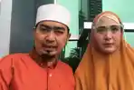 uztas-solmed-dan-sang-istri-april-jasmine-soal-jogetan-tiktok.jpg