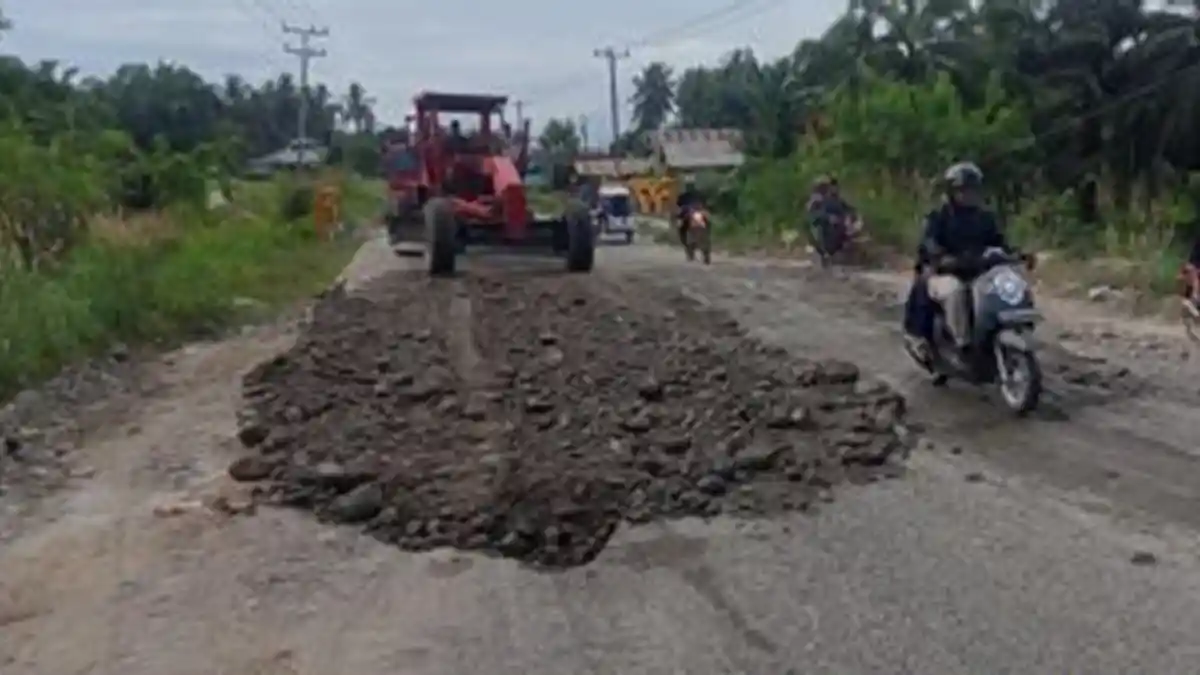450 Km Jalan di Sumut, Prosesnya Sudah Tahap Pemerataan Jalan, Drainase Hingga Pengerasan Jalan