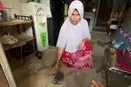 Horor Jutaan Nyamuk di Cililin KBB: Warga Harus Bakar Obat Nyamuk Siang Malam agar Bisa Tidur