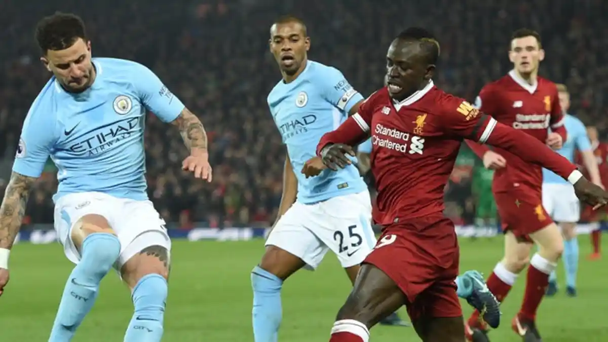 Lagi-lagi Langgar Aturan Lockdown Pemerintah Inggris, Bek Manchester City Ini Buka Suara