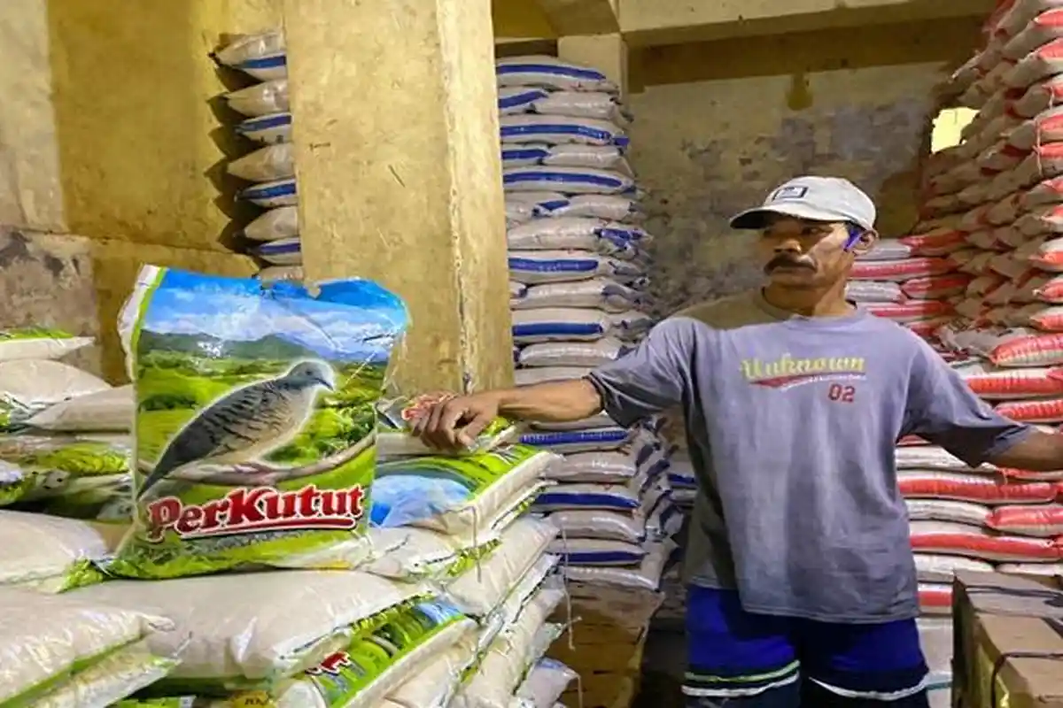 Harga Beras di Pasar Inpres Pendopo PALI Stabil Sepekan Terakhir, Beberapa Merek Mulai Langka