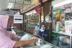masker-kosong-di-apotek-medika-farma-di-tarandam-selasa.jpg