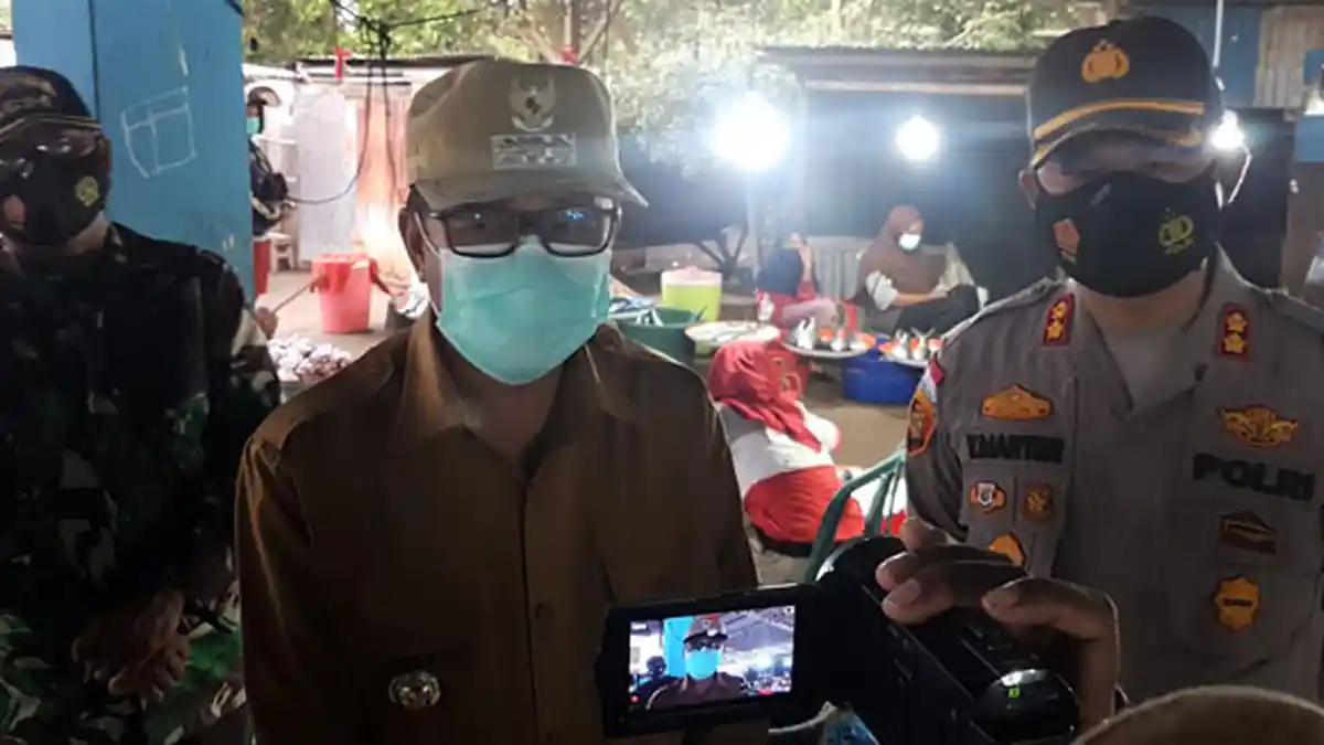 Forkompimda Lembata Pantau Pasar Terapkan Protokol Kesehatan