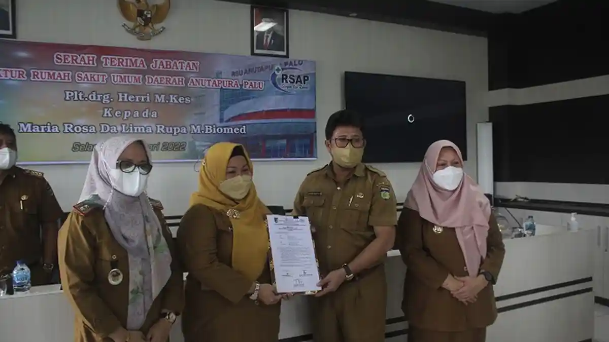 Sambil Menahan Tangis, dr Herry Minta Maaf pada Seluruh Karyawan RSUD Anutapura Palu