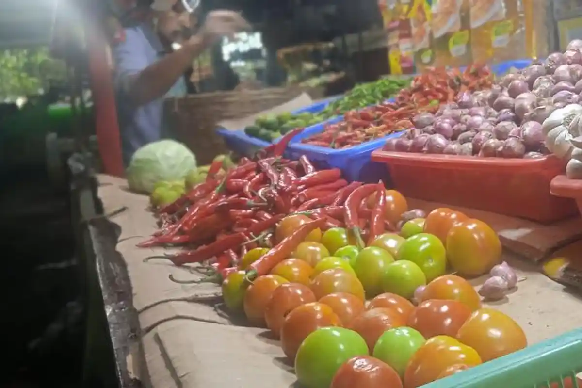 Harga Tomat Tembus Rp 30.000 per Kilogram di Pekan Ketiga Ramadan