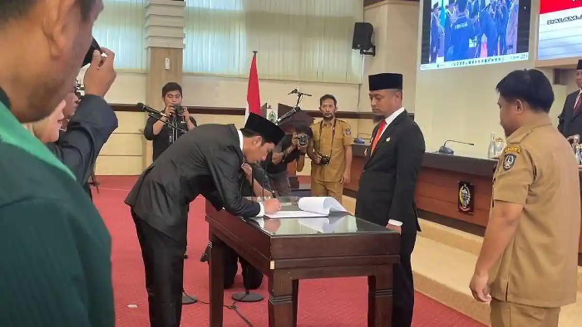 Daftar Delapan Pejabat Pemprov Sulsel yang Baru Dilantik oleh Gubernur Sulsel Siang Tadi