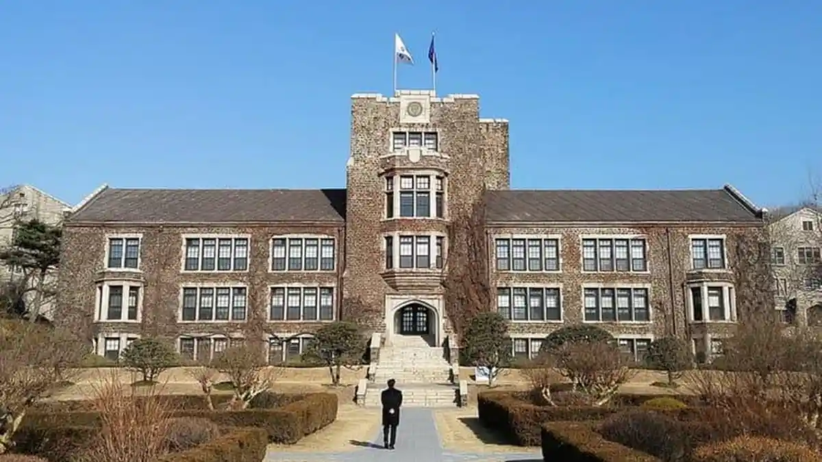 Kampus yang Sering Jadi Lokasi Syuting Drama Korea, Mana yang Sering Kalian Lihat?