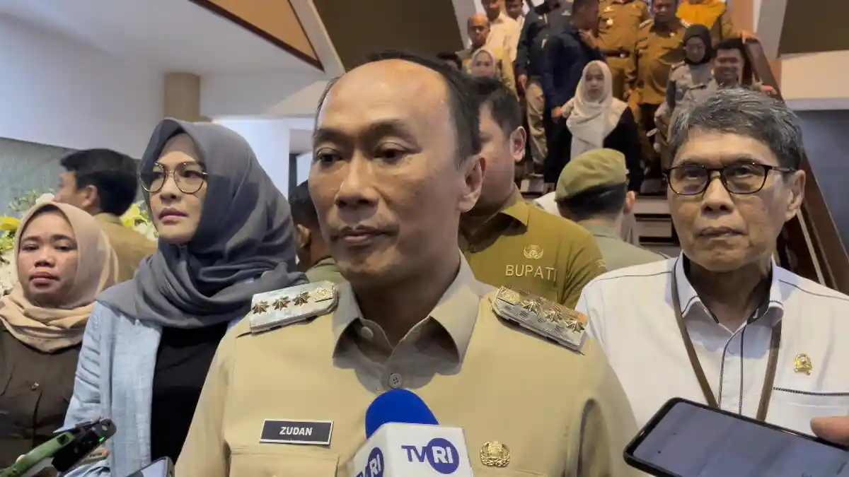 Pj Gubernur Prof Zudan Minta Pemda Batasi Perjalanan Dinas dan Rapat di Hotel