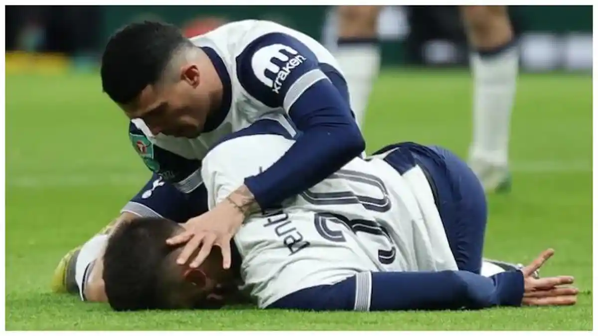Cedera Horor Rodrigo Bentancur saat Tottenham Kalahkan Liverpool di Hasil Carabao Cup