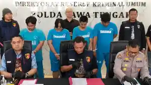 20250516-_-Polda-Jateng-Tangkap-4-Wartawan-Gadungan.jpg