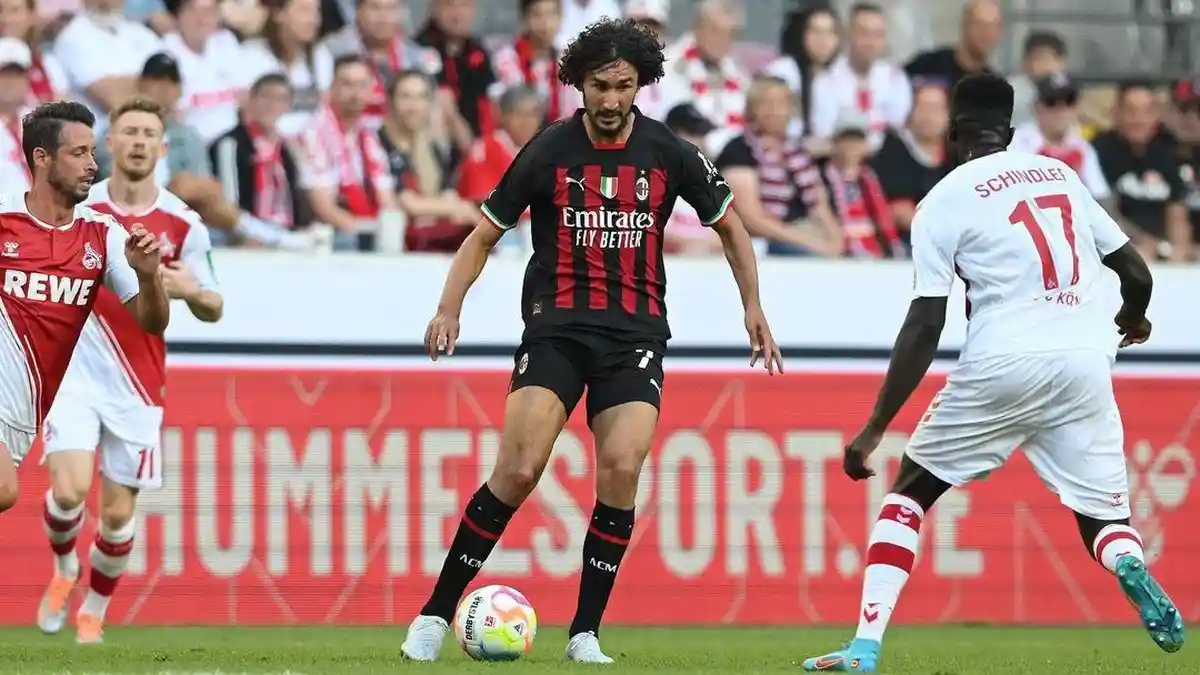 Hasil Wolfsberger vs AC Milan: Yacine Adli Moncer, Rosonneri Pesta Lima Gol Tanpa Balas