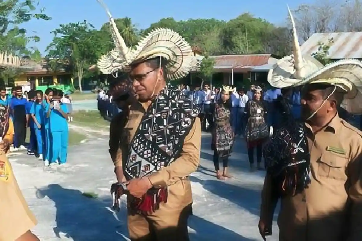 Wagub NTT Ajak Siswa di Rote Kurangi Ketergantungan Gawai