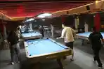 Suasana-Hive-Billiard-and-Lounge-di-Jalan-Aksara_Medan_.jpg