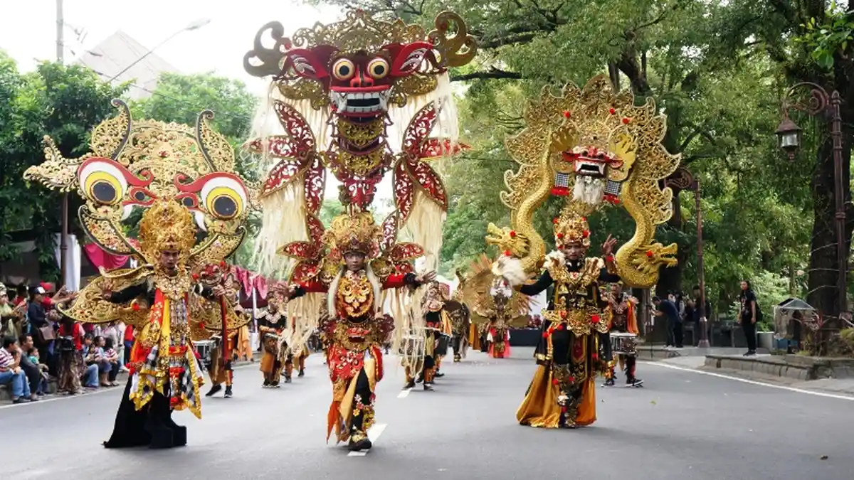 Melihat Langsung Solo Batik Carnival, Warga Amerika Ini Ungkapkan Kekagumannya