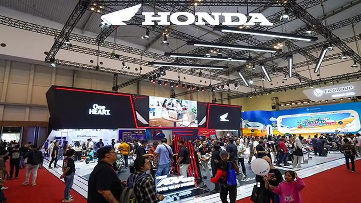 New Honda ADV160 Jadi Primadona di IMOS 2025