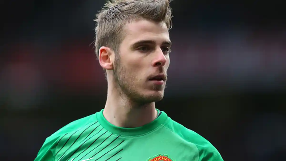 Bukan Robin van Persie yang Hebat tapi David de Gea yang Gemilang kata Pelatih Olympiakos