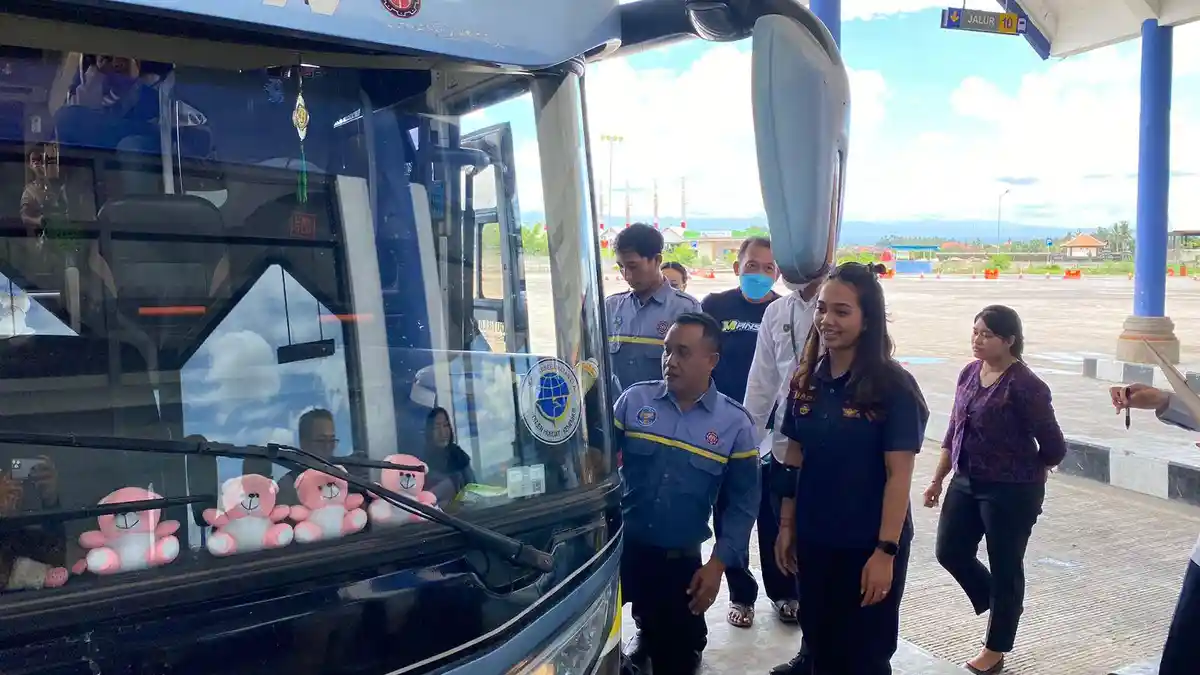 Ramp Check di Terminal Mengwi Bali, Kendaraan Layak Jalan Akan Diberikan Stiker