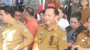 Wali-Kota-Tomohon-Caroll-Senduk-dasghsdjgh.jpg