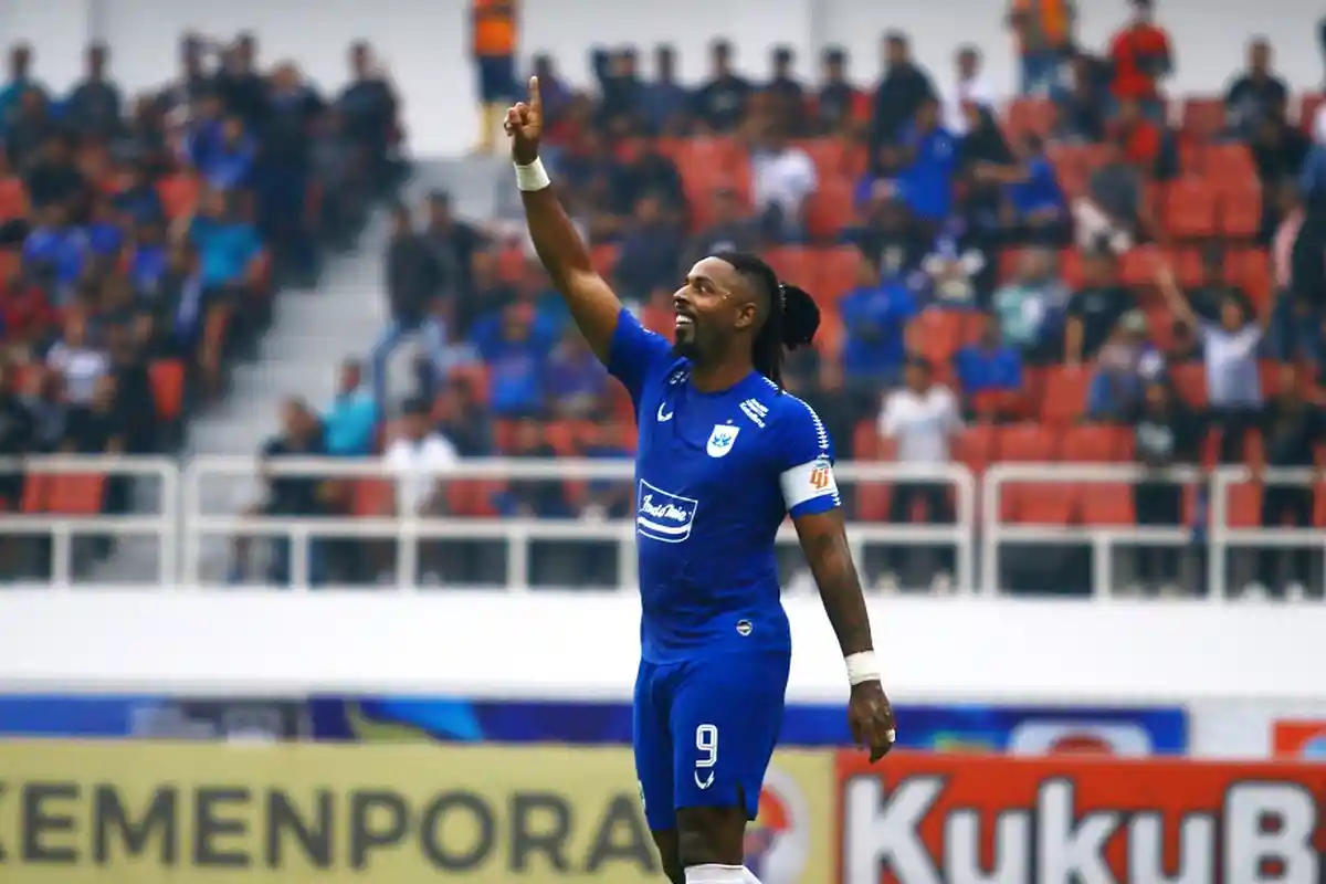 PSIS vs Dewa United, Tim Pelatih Tunggu Hasil MRI Carlos Fortes