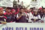 Buruh-Minta-Gubernur-Edy-Rahmayadi-Keluarkan-Dikresi-Soal-UMP-2023.jpg
