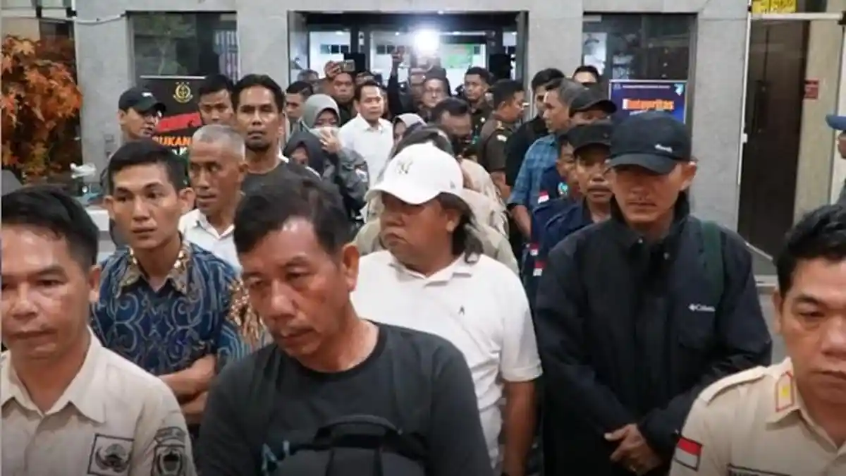 IDENTITAS 20 Kades Pagar Gunung Lahat Terjaring OTT Bersama Camat, Diamankan Bersama Uang Rp 65 Juta