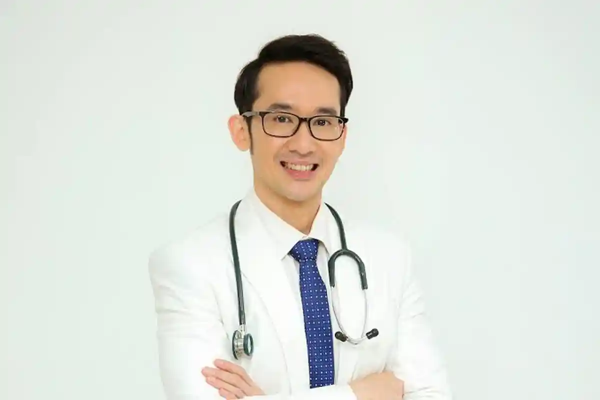 Apakah Rutin Berhubungan Intim Bisa Buat Awet Muda? Begini Kata dr Haekal Anshari