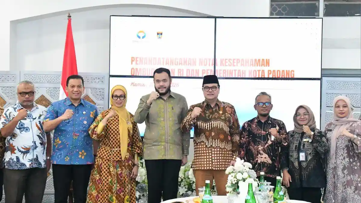 Raih Nilai 93,67, Pelayanan Publik Kota Padang Catat Rekor Tertinggi Reformasi Birokrasi di Sumbar