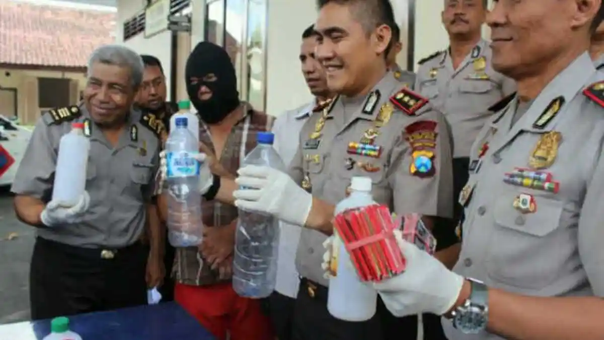 Pesta Miras Selama 11 Jam, Lima Warga Blitar Tewas di Awal Ramadan