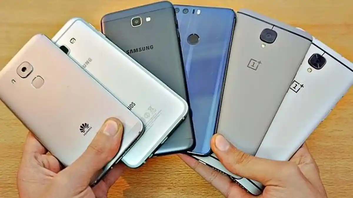 5 Pilihan HP Murah Terbaik November 2020, Harga Cuma 1 Jutaan