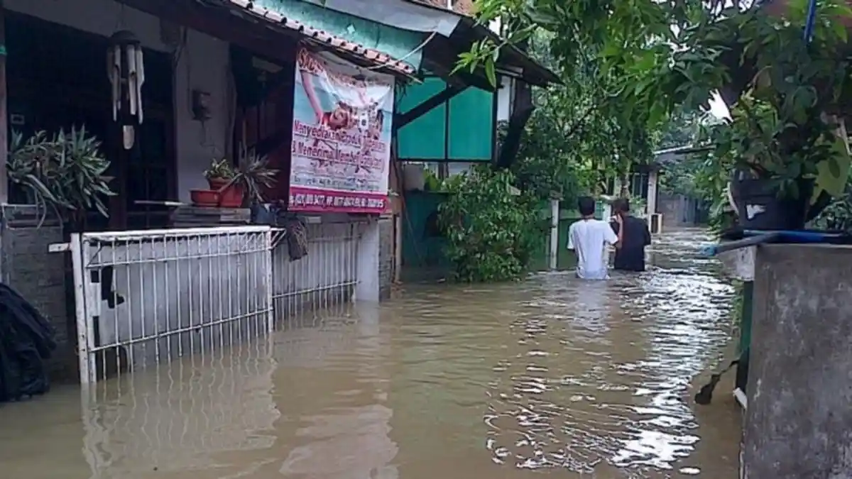 Publik Figur Berkicau Jakarta Tidak Banjir, Benarkah Tidak Banjir?