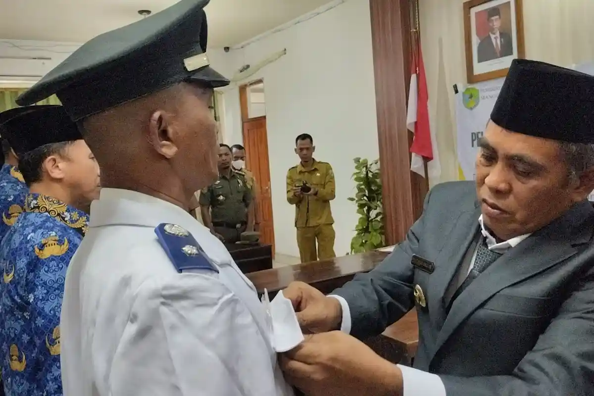 Bupati Mabar Perintahkan Lurah Wae Kelambu Bereskan Tunggakan PBB Rp 1 Miliar