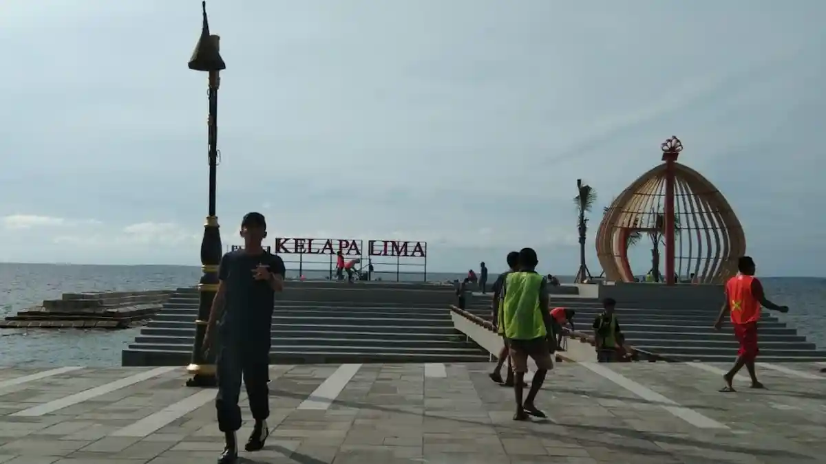 Kebersihan Tempat Wisata Kuliner di Kelapa Lima dan LLBK Tanggungjawab Bersama