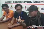 Pelatih-Persibo-Bojonegoro-Iwan-Setiawan-saat-konferensi-pers-jelang-hadapi-Persatu-Tuban.jpg