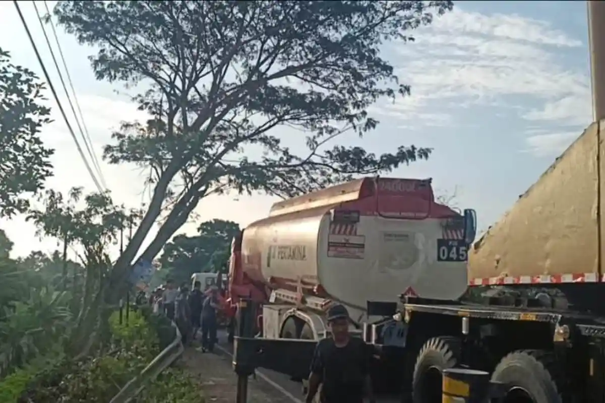 Tidak Ada Gangguan Listrik Fatal Akibat Truk Pertamina Kecelakaan di Jalinsum Lampung Selatan
